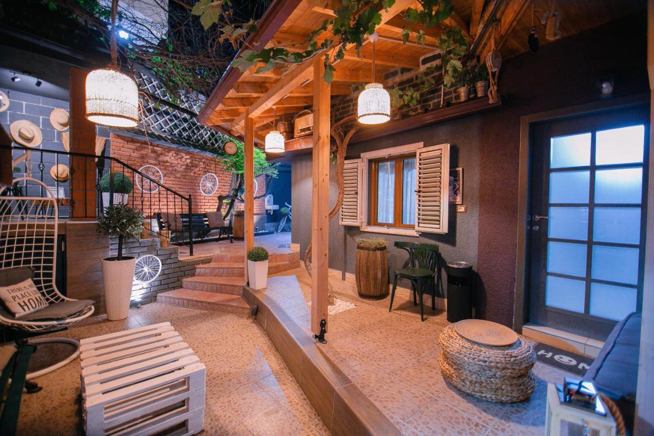 Villa Elezi Korce Extérieur photo