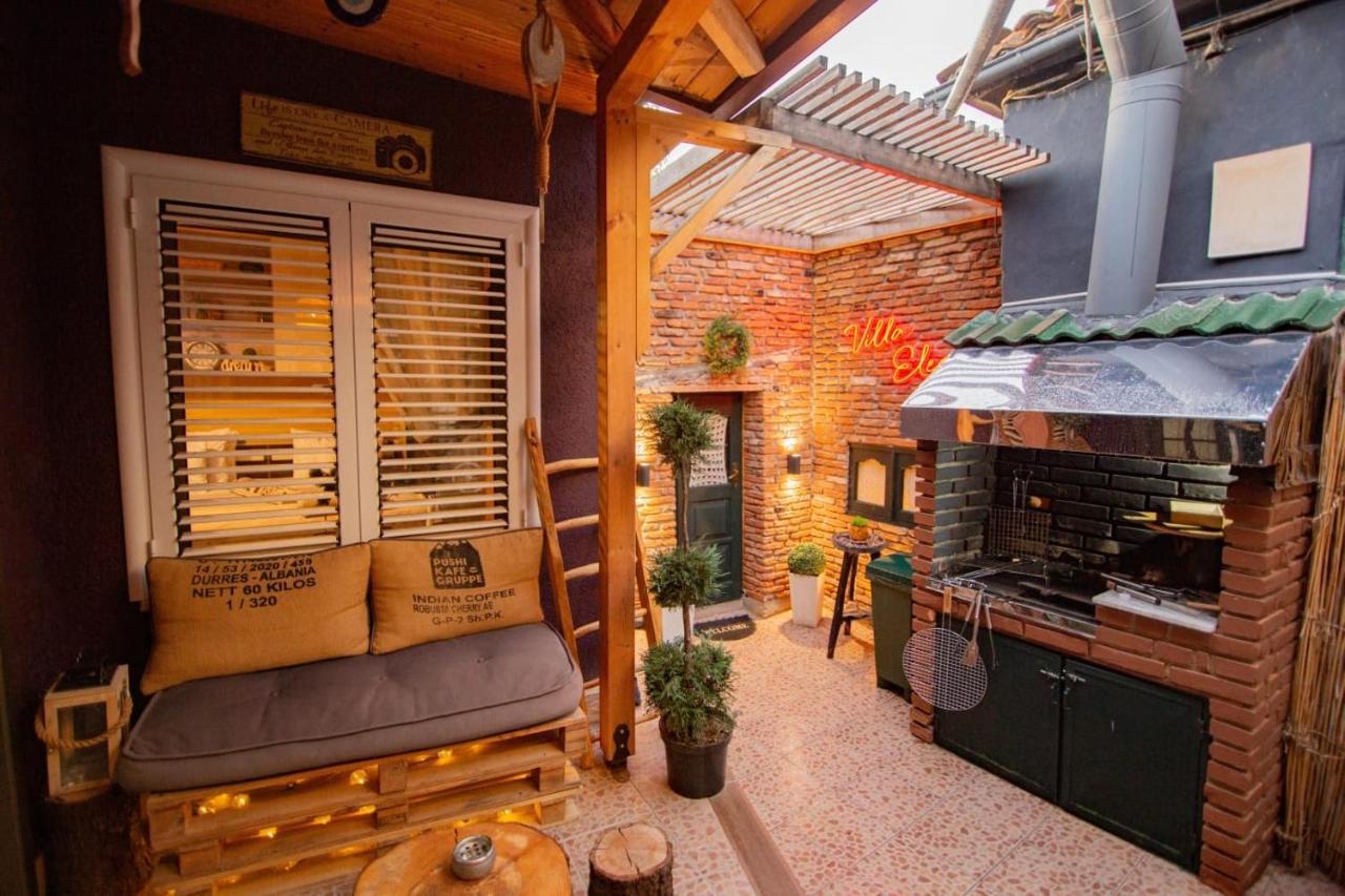 Villa Elezi Korce Extérieur photo