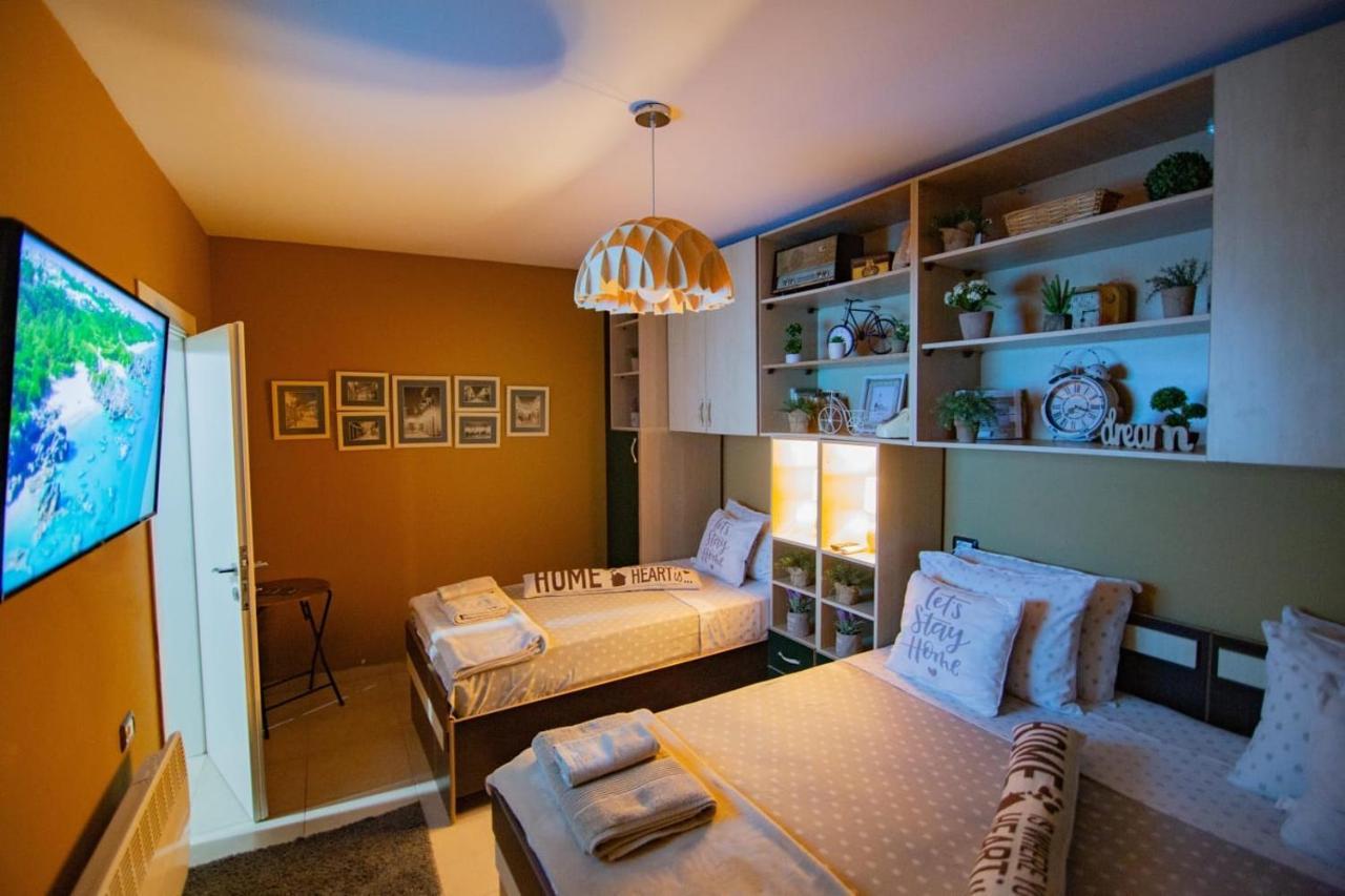 Villa Elezi Korce Extérieur photo