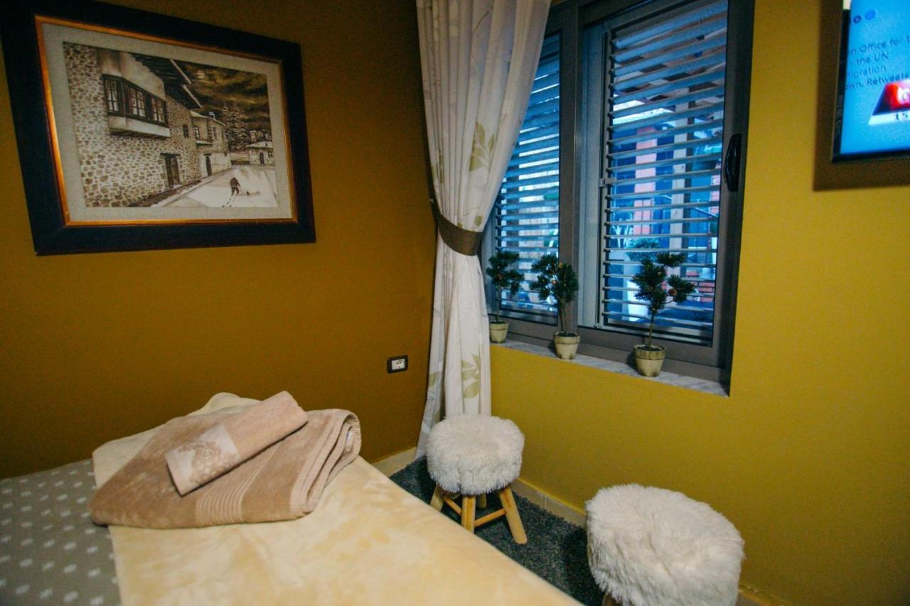 Villa Elezi Korce Extérieur photo